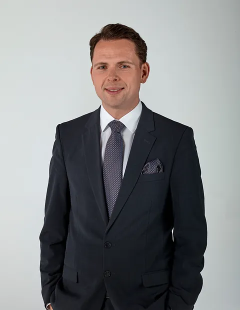 Alexander Mikulla